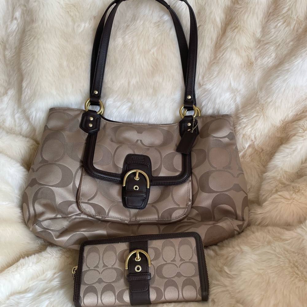 Matching Coach bag and wallet. Used like new.